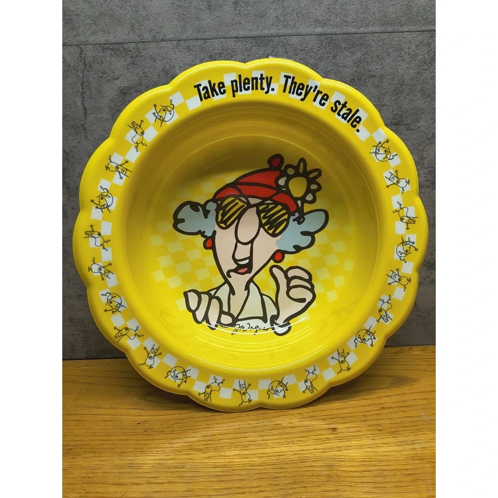 Hallmark Cards Maxine J. Wagner‎ Large Yellow Plastic Bowl Chips Snack Party